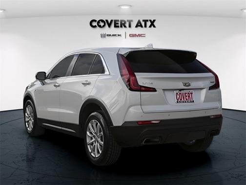 2022 Cadillac XT4 Luxury