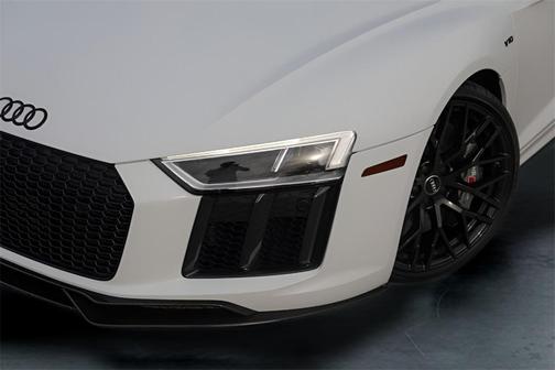 2018 Audi R8 5.2 quattro Plus