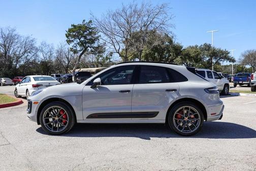 2022 Porsche Macan GTS