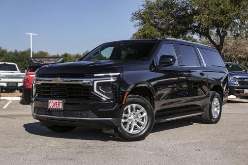 2025 Chevrolet Suburban LS