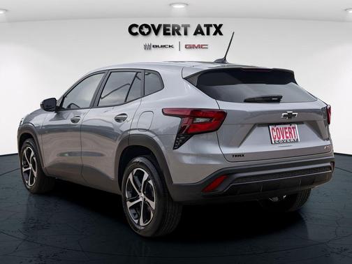 Sterling Gray Metallic 2025 Chevrolet Trax 1RS