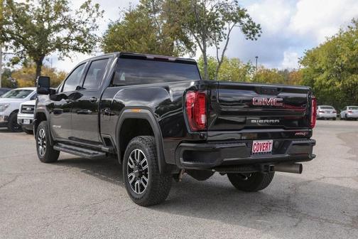 2023 GMC Sierra 2500 AT4