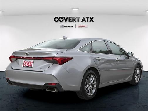 2019 Toyota Avalon XLE