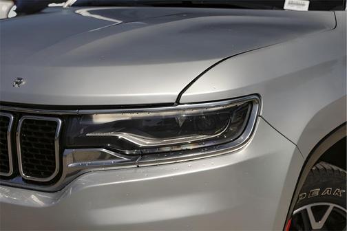 2023 Jeep Wagoneer L Series III