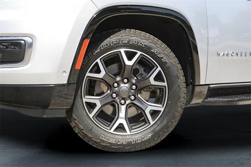 2023 Jeep Wagoneer L Series III