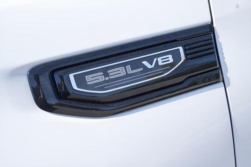 Summit White 2025 GMC Sierra 1500 Elevation