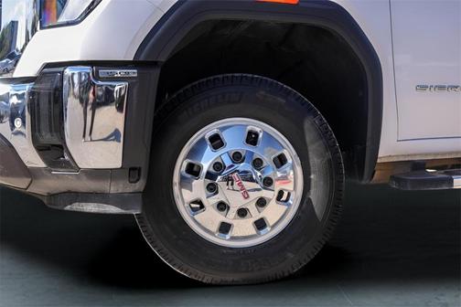 2025 GMC Sierra 3500 SLT