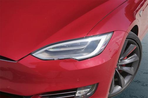 2016 Tesla Model S P100D