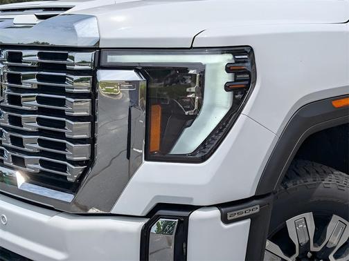2025 GMC Sierra 2500 Denali