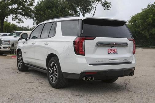 2023 GMC Yukon AT4