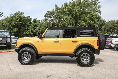 2022 Ford Bronco Badlands