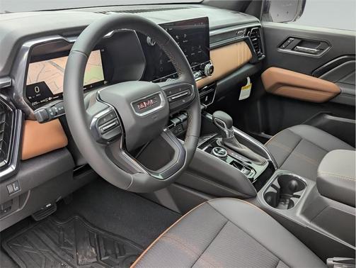 2025 GMC Canyon AT4