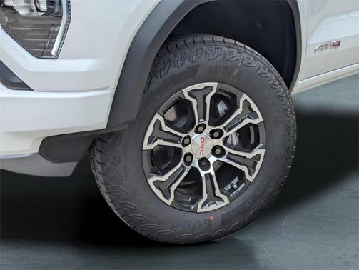 2025 GMC Canyon AT4