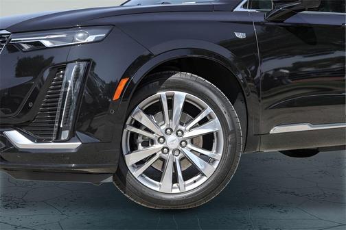 2023 Cadillac XT6 Premium Luxury AWD