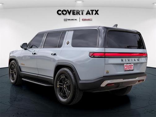 2023 Rivian R1S Launch Edition