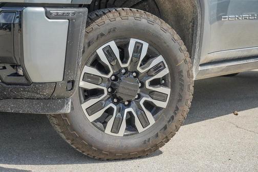 2025 GMC Sierra 2500 Denali Ultimate