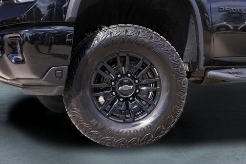 2025 Chevrolet Silverado 2500 ZR2