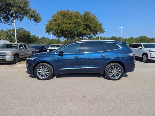 2023 Buick Enclave Avenir