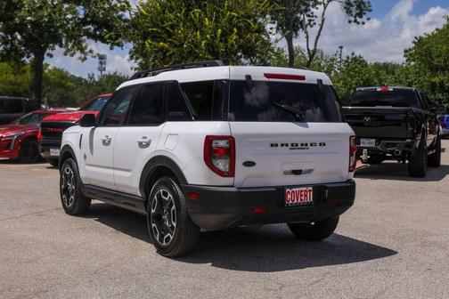 Oxford White 2023 Ford Bronco Sport Outer Banks