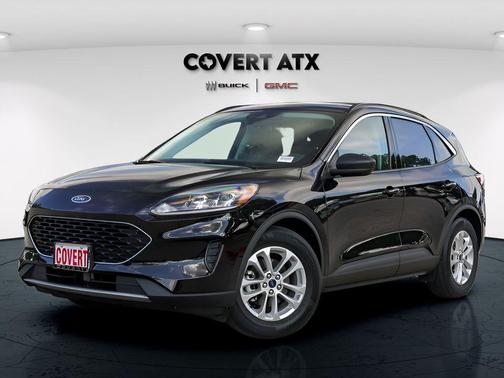 Black Metallic 2022 Ford Escape SE