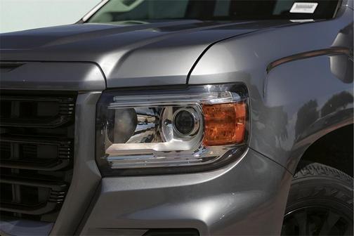 2021 GMC Canyon Elevation Standard
