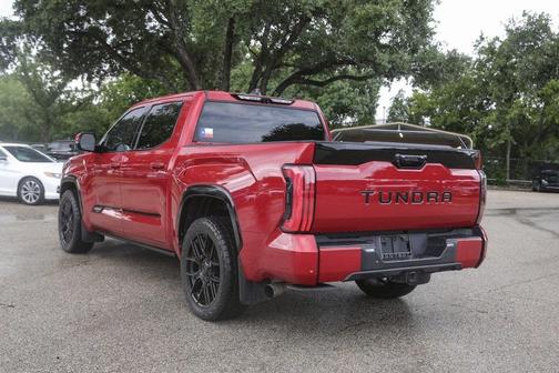 2022 Toyota Tundra Platinum