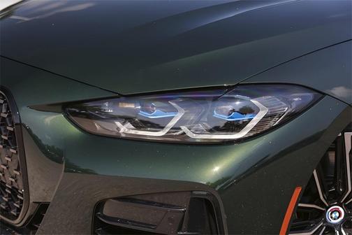 2022 BMW M440 i