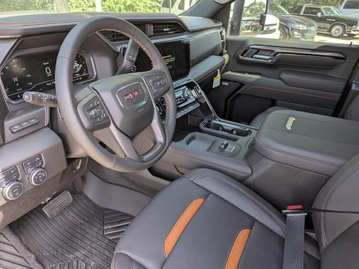 2025 GMC Sierra 2500 AT4