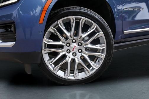 Metallic 2026 GMC Yukon Denali