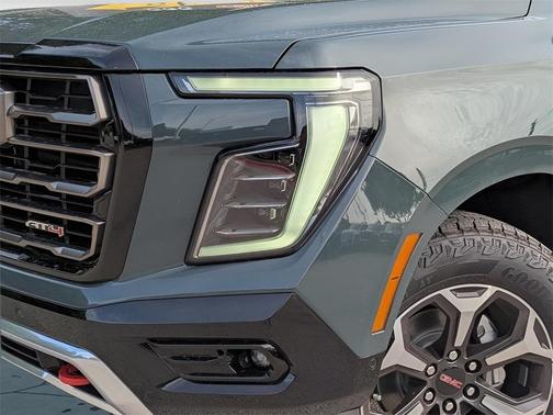 2025 GMC Yukon AT4 Ultimate