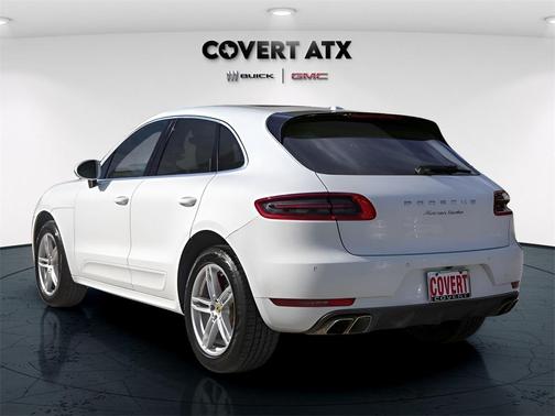 2016 Porsche Macan Turbo