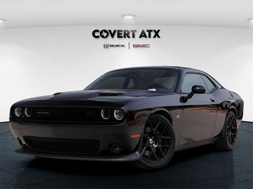 2015 Dodge Challenger R/T Scat Pack