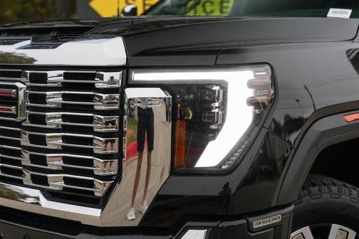 2024 GMC Sierra 3500 Denali