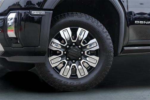 2024 GMC Sierra 3500 Denali