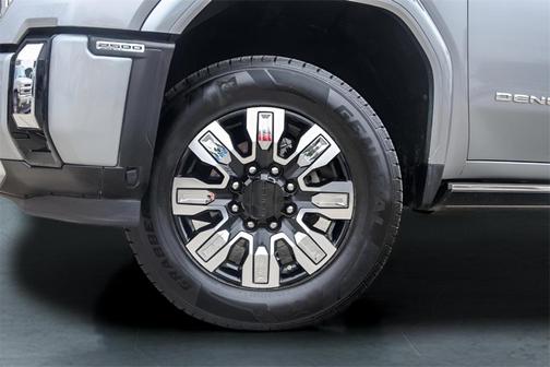 2025 GMC Sierra 2500 Denali