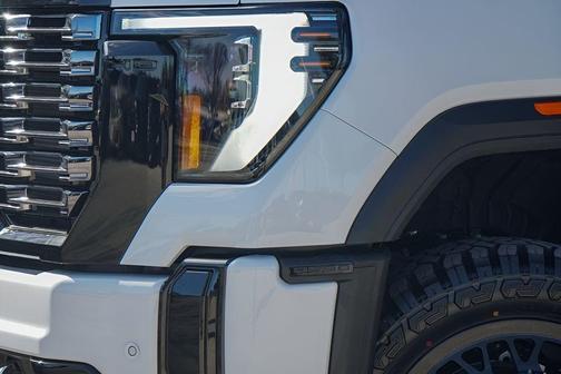 2026 GMC Sierra 3500 Denali Ultimate