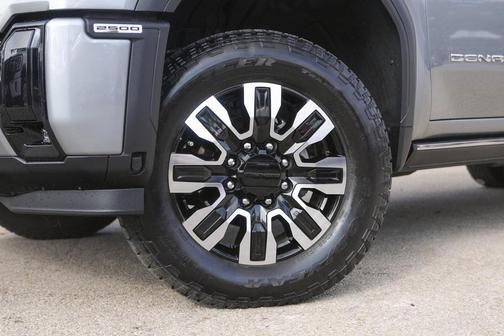 2025 GMC Sierra 2500 Denali Ultimate
