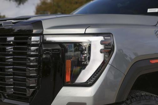 2025 GMC Sierra 2500 Denali Ultimate