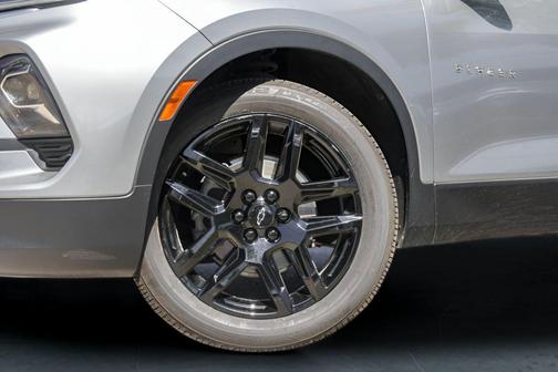 Sterling 2023 Chevrolet Blazer 2LT