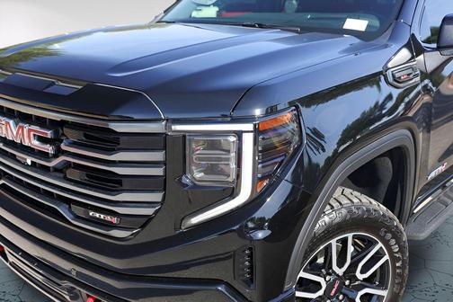 Onyx Black 2026 GMC Sierra 1500 AT4