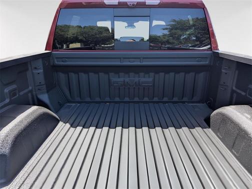 2025 GMC Sierra 1500 AT4X