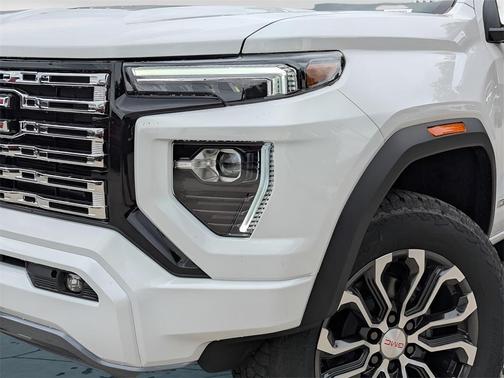 2025 GMC Canyon Denali