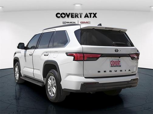 2025 Toyota Sequoia SR5