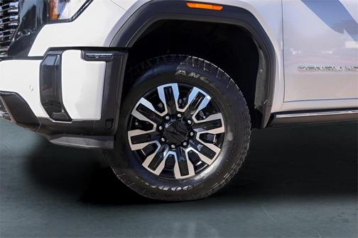 2025 GMC Sierra 2500 Denali Ultimate