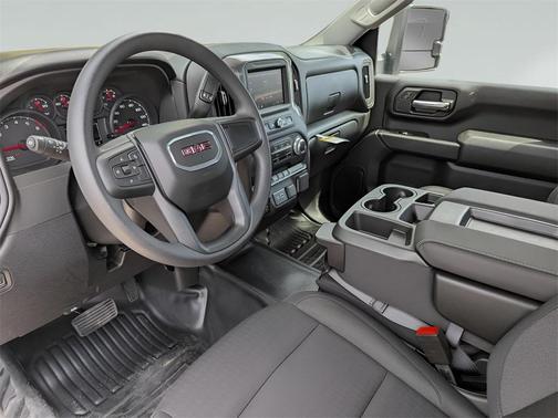 2025 GMC Sierra 2500 Pro