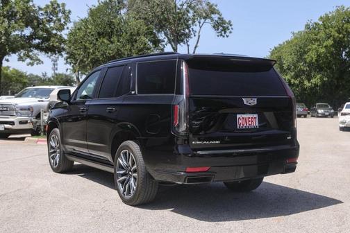 2021 Cadillac Escalade Sport