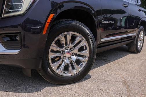 Titanium Rush Metallic 2025 GMC Yukon Denali