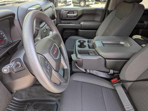2025 GMC Sierra 2500 Pro