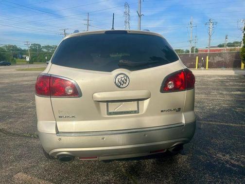 White 2012 Buick Enclave Leather