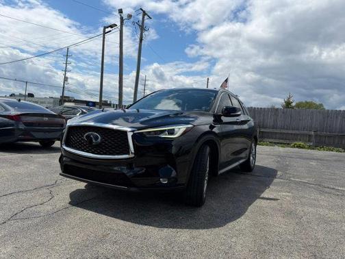 Black 2021 INFINITI QX50 Luxe